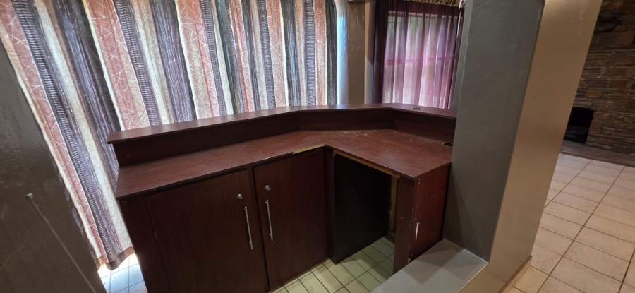 3 Bedroom Property for Sale in Songloed North West